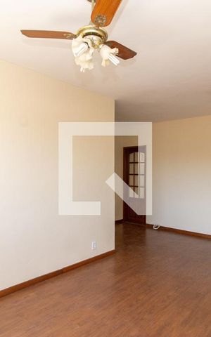 Apartamento à venda com 97m², 3 quartos e 1 vaga Apartamento à venda com 97m², 3 quartos e 1 vagaSala