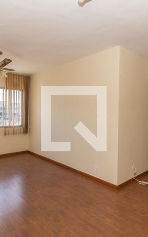 Apartamento à venda com 97m², 3 quartos e 1 vaga Apartamento à venda com 97m², 3 quartos e 1 vagaSala