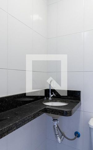 Apartamento à venda com 64m², 2 quartos e 2 vagasBanheiro de Serviço
