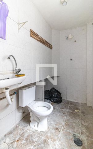 Studio para alugar com 24m², 1 quarto e sem vaga Studio para alugar com 24m², 1 quarto e sem vagaBanheiro