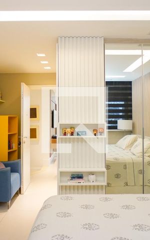 Apartamento à venda com 360m², 5 quartos e 2 vagas Apartamento à venda com 360m², 5 quartos e 2 vagasSuíte 4