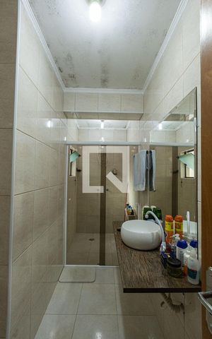 Casa à venda com 129m², 3 quartos e 2 vagas Casa à venda com 129m², 3 quartos e 2 vagasBanheiro Suite