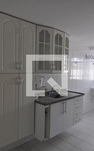 Apartamento à venda com 78m², 2 quartos e 1 vagaCozinha - Armários