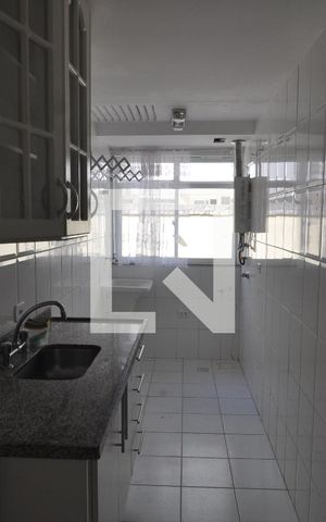 Apartamento à venda com 78m², 2 quartos e 1 vagaCozinha - Armários