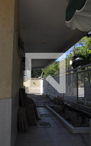 Apartamento à venda com 78m², 2 quartos e 1 vagaÁrea comum