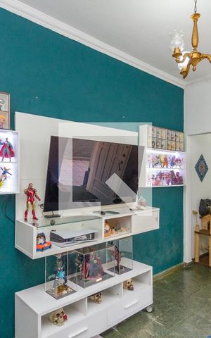 Casa à venda com 120m², 1 quarto e 1 vaga Casa à venda com 120m², 1 quarto e 1 vagaSala