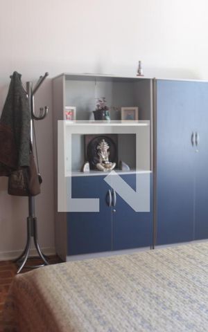 Casa à venda com 250m², 4 quartos e 2 vagasSuíte