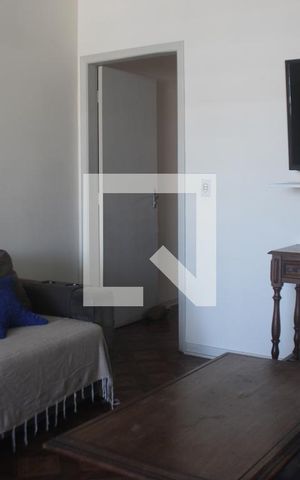 Casa à venda com 250m², 4 quartos e 2 vagasSala