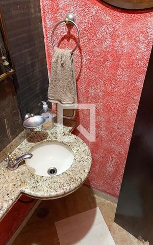 Casa à venda com 415m², 3 quartos e 3 vagas Casa à venda com 415m², 3 quartos e 3 vagasBanheiro 5