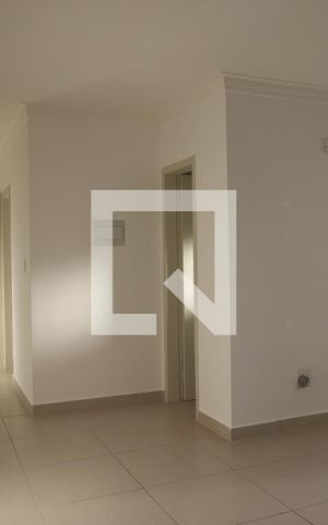 Apartamento para alugar com 55m², 2 quartos e 1 vagaSala/Cozinha