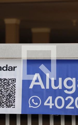 Apartamento para alugar com 55m², 2 quartos e 1 vagaFachada