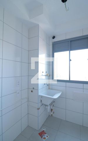 Apartamento à venda com 40m², 2 quartos e sem vagaCozinha e Área de Serviço
