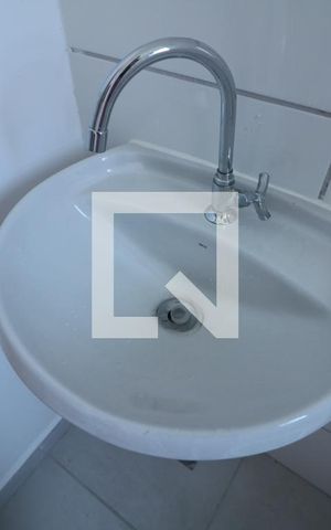 Apartamento à venda com 40m², 2 quartos e sem vagaBanheiro - pia