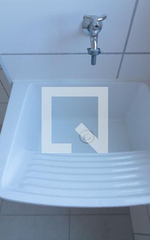Apartamento à venda com 40m², 2 quartos e sem vagaCozinha e Área de Serviço - tanque