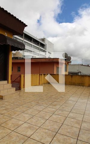 Casa para alugar com 70m², 2 quartos e 1 vagavaranda