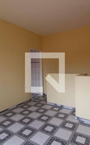 Casa para alugar com 70m², 2 quartos e 1 vagaquarto 2