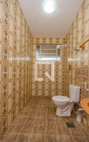 Casa para alugar com 350m², 3 quartos e 3 vagas Casa para alugar com 350m², 3 quartos e 3 vagasBanheiro da Suíte