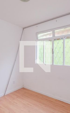 Casa para alugar com 350m², 3 quartos e 3 vagas Casa para alugar com 350m², 3 quartos e 3 vagasQuarto 3