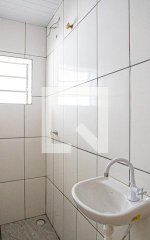 Casa à venda com 250m², 6 quartos e sem vaga Casa à venda com 250m², 6 quartos e sem vagaBanheiro