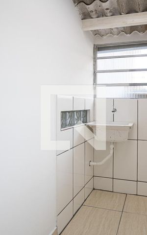 Casa à venda com 250m², 6 quartos e sem vaga Casa à venda com 250m², 6 quartos e sem vagaÁrea de serviço