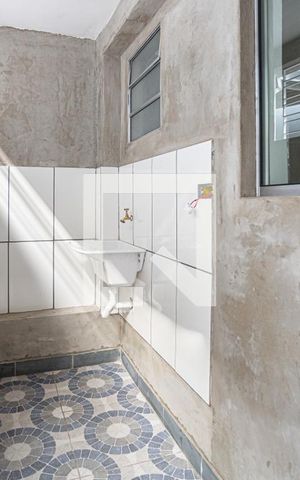 Casa à venda com 250m², 6 quartos e sem vaga Casa à venda com 250m², 6 quartos e sem vagaÁrea de serviço