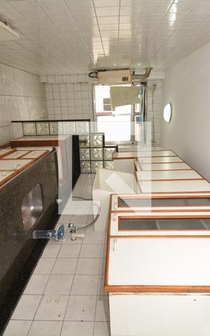 Apartamento à venda com 58m², 2 quartos e 1 vagaCozinha e Área de Serviço