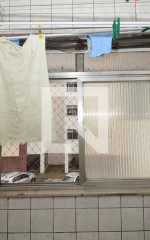 Apartamento à venda com 58m², 2 quartos e 1 vagaCozinha e Área de Serviço