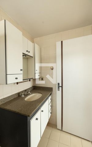 Apartamento para alugar com 84m², 3 quartos e 1 vaga Apartamento para alugar com 84m², 3 quartos e 1 vagaBanheiro Social