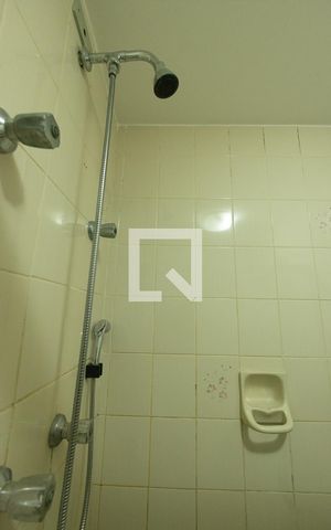 Apartamento para alugar com 84m², 3 quartos e 1 vaga Apartamento para alugar com 84m², 3 quartos e 1 vagaBanheiro Social