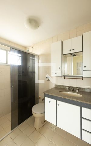 Apartamento para alugar com 84m², 3 quartos e 1 vaga Apartamento para alugar com 84m², 3 quartos e 1 vagaBanheiro Social