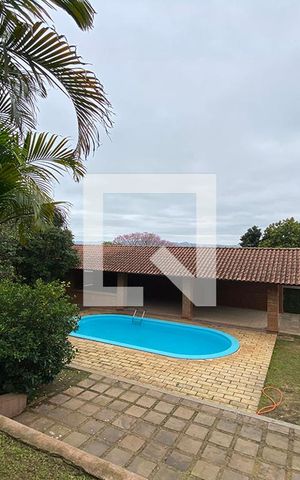 Casa à venda com 430m², 5 quartos e 5 vagasÁrea Externa