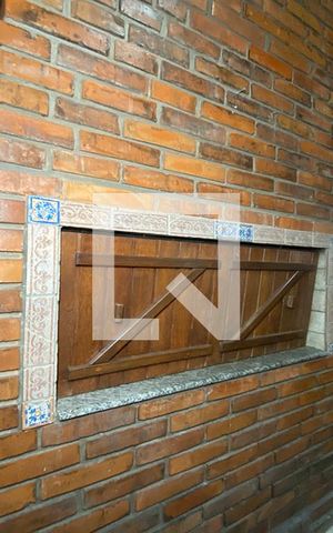 Casa à venda com 430m², 5 quartos e 5 vagasChurrasqueira