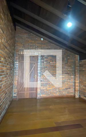 Casa à venda com 430m², 5 quartos e 5 vagasQuarto 1 