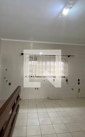 Casa à venda com 430m², 5 quartos e 5 vagasCozinha