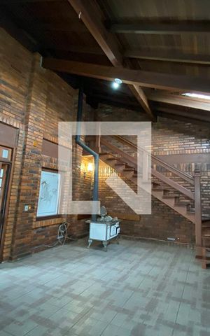 Casa à venda com 430m², 5 quartos e 5 vagasSalão de festas