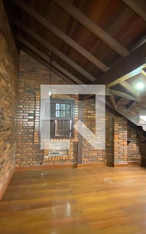 Casa à venda com 430m², 5 quartos e 5 vagasQuarto 2 