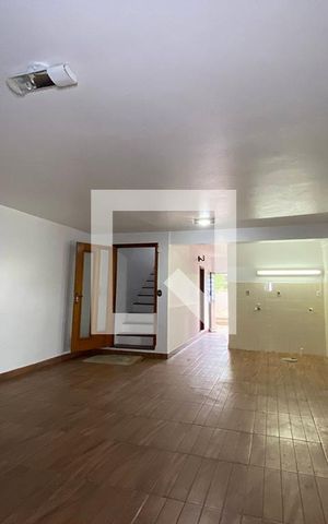 Casa à venda com 430m², 5 quartos e 5 vagasGaragem 1