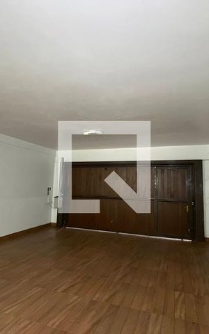 Casa à venda com 430m², 5 quartos e 5 vagasGaragem 1