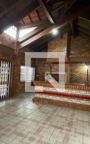 Casa à venda com 430m², 5 quartos e 5 vagasSalão de festas