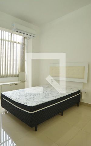 Apartamento para alugar com 110m², 2 quartos e sem vagaQuarto 1 com suite