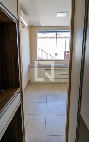 Casa à venda com 185m², 3 quartos e 2 vagas Casa à venda com 185m², 3 quartos e 2 vagasGaragem