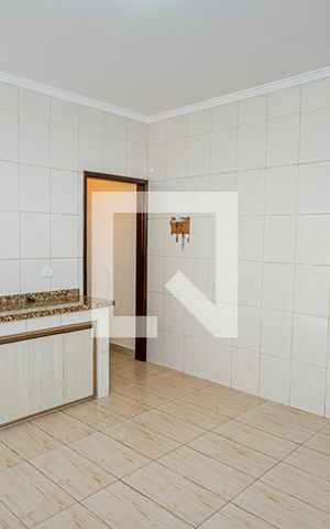 Casa para alugar com 116m², 2 quartos e 1 vaga Casa para alugar com 116m², 2 quartos e 1 vagaCozinha