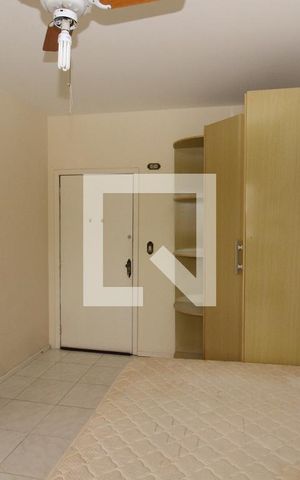 Studio à venda com 32m², 1 quarto e sem vaga Studio à venda com 32m², 1 quarto e sem vagaStudio
