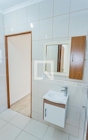 Casa para alugar com 50m², 1 quarto e 1 vaga Casa para alugar com 50m², 1 quarto e 1 vagaLavabo