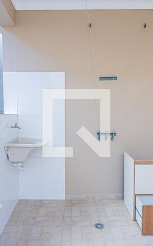 Casa para alugar com 50m², 1 quarto e 1 vaga Casa para alugar com 50m², 1 quarto e 1 vagaQuintal e área de serviço