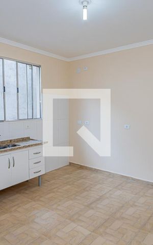 Casa para alugar com 50m², 1 quarto e 1 vaga Casa para alugar com 50m², 1 quarto e 1 vagaCozinha