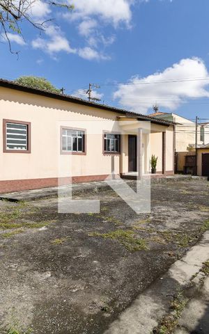 Casa à venda com 287m², 1 quarto e 8 vagas Casa à venda com 287m², 1 quarto e 8 vagasQuintal