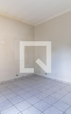 Casa à venda com 287m², 1 quarto e 8 vagas Casa à venda com 287m², 1 quarto e 8 vagasQuarto