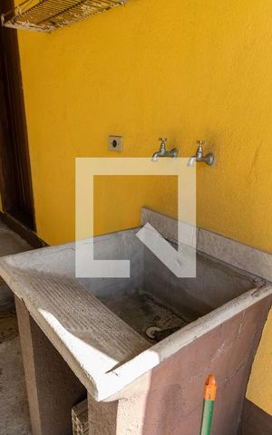 Casa à venda com 287m², 1 quarto e 8 vagas Casa à venda com 287m², 1 quarto e 8 vagasLavanderia