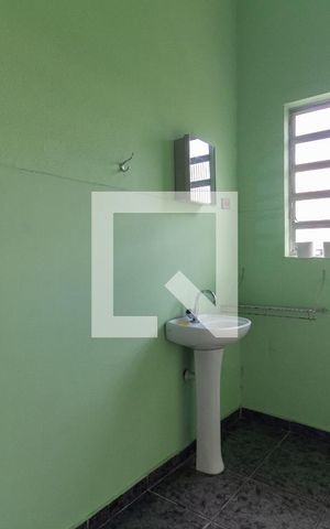Casa à venda com 287m², 1 quarto e 8 vagas Casa à venda com 287m², 1 quarto e 8 vagasBanheiro